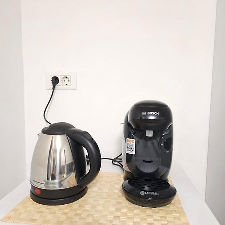 Luxury 1 Bedroom Apartment Roşu エクステリア 写真