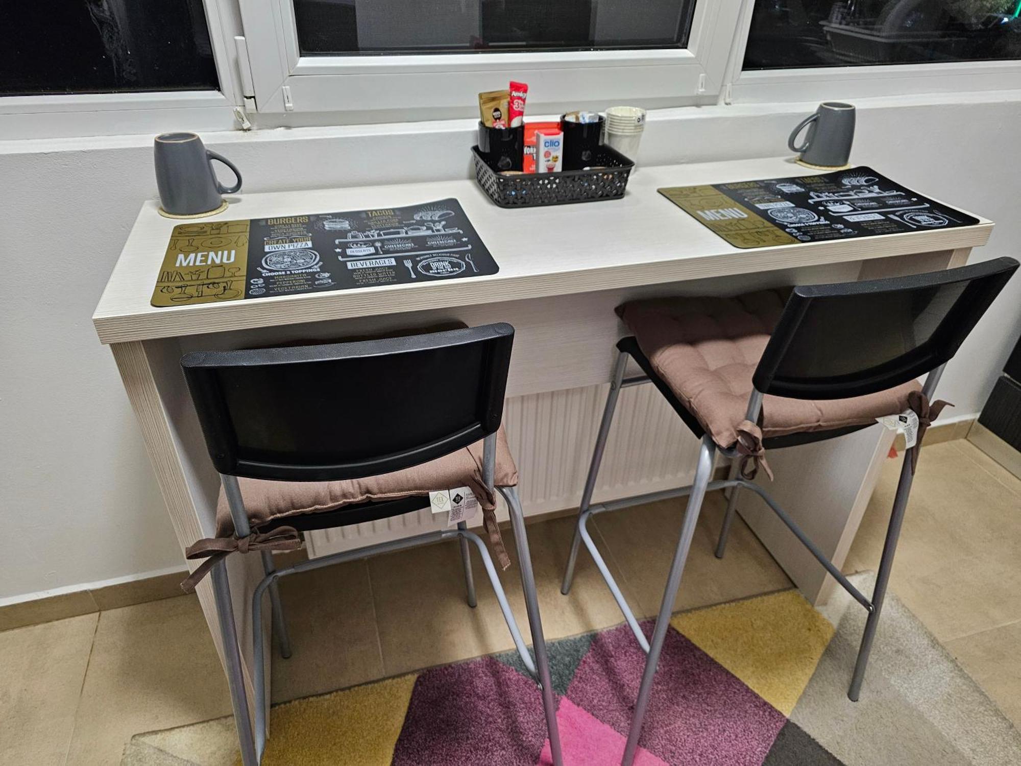 Luxury 1 Bedroom Apartment Roşu エクステリア 写真